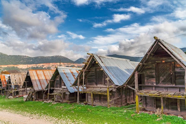 350 yıllık geçmişi olan Antalya Tarihi Ambarları