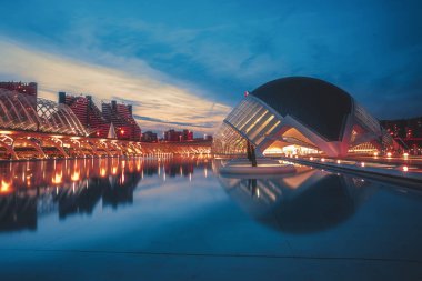 Valencia şehrinin çeşitli yerlerden çekilmiş fotoğrafları