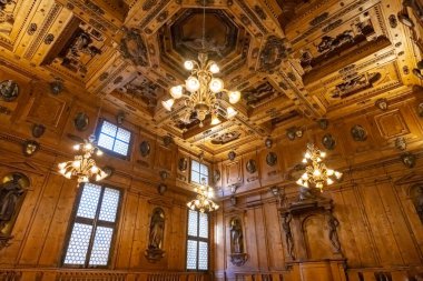 Bologna ve Teatro Anatomico 'dan Archiginnasio Tıp Fakültesinin iç ve dış görüntüleri