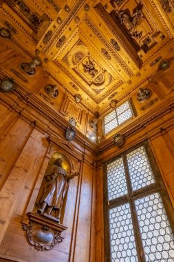 Bologna ve Teatro Anatomico 'dan Archiginnasio Tıp Fakültesinin iç ve dış görüntüleri