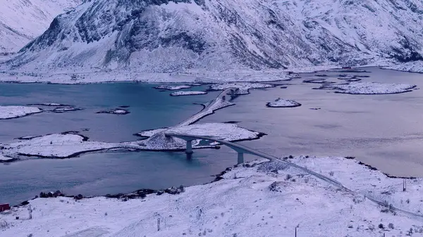 Tomado Durante Temporada Invierno Cubierta Nieve Las Islas Noruegas Lofoten —  Fotos de Stock