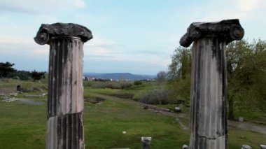 Pergamon 4K insansız hava aracı videolarında İzmir Bergama Asklepion çeşitli açılardan çekildi