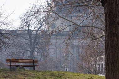Almanya 'nın başkenti Berlin şehir merkezi binaları mimari ve görülmesi gereken turistik yerler fotoğrafları