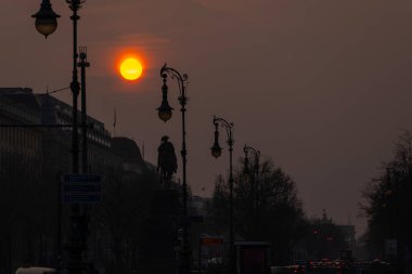 Almanya 'nın başkenti Berlin şehir merkezi binaları mimari ve görülmesi gereken turistik yerler fotoğrafları