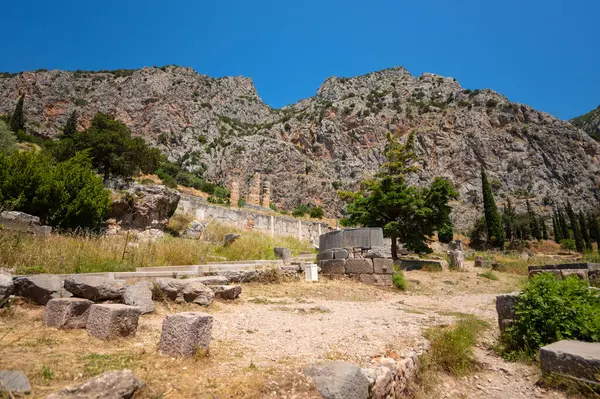 Yunanca Peloponnese yarımadası delphi Eski şehir tapınağı kahinin çeşitli fotoğrafları