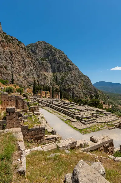 Yunanca Peloponnese yarımadası delphi Eski şehir tapınağı kahinin çeşitli fotoğrafları