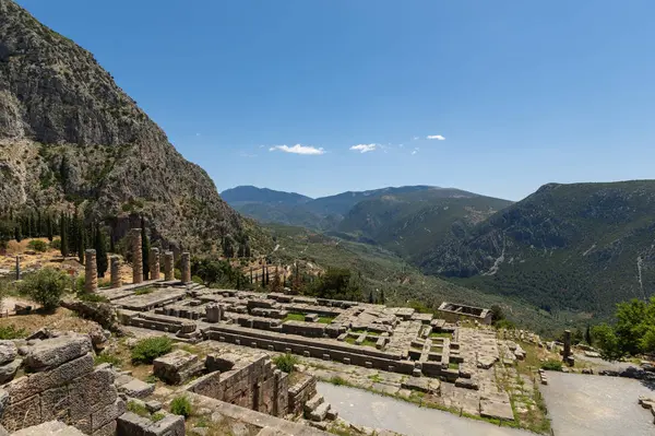 Yunanca Peloponnese yarımadası delphi Eski şehir tapınağı kahinin çeşitli fotoğrafları