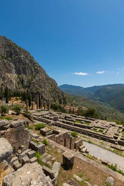 Yunanca Peloponnese yarımadası delphi Eski şehir tapınağı kahinin çeşitli fotoğrafları