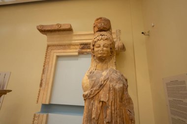 Yunan Peloponnese yarımadası delphi antik şehir müzesi çeşitli fotoğraflar