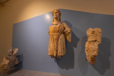 Yunan Peloponnese yarımadası delphi antik şehir müzesi çeşitli fotoğraflar