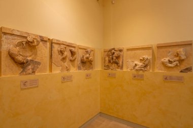 Yunan Peloponnese yarımadası delphi antik şehir müzesi çeşitli fotoğraflar