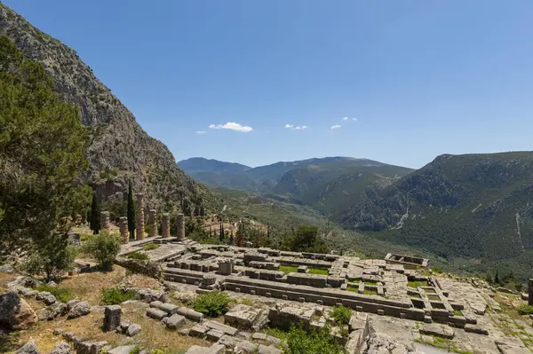 Yunanca Peloponnese yarımadası delphi Eski şehir tapınağı kahinin çeşitli fotoğrafları