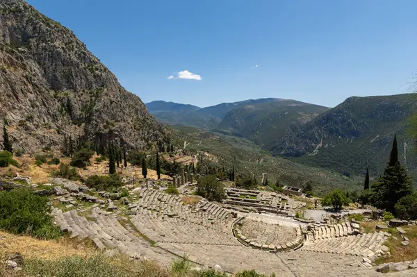 Yunanca Peloponnese yarımadası delphi Eski şehir tapınağı kahinin çeşitli fotoğrafları
