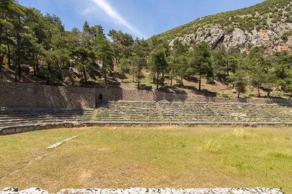 Yunanca Peloponnese yarımadası delphi Eski şehir tapınağı kahinin çeşitli fotoğrafları