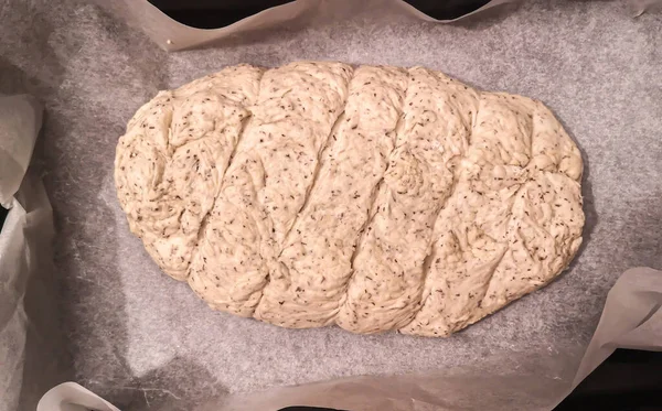 Σπιτικό Ψωμί Από Φούρνο Ωμό — Φωτογραφία Αρχείου