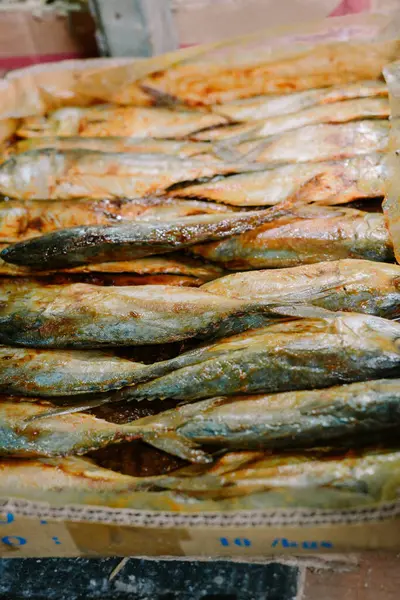 Peda fish. This is a fish that is commonly sold in the market. This fish is very delicious because it tastes delicious.