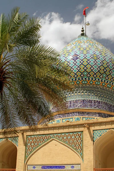 Hermosa Mezquita Irán Día Soleado — Foto de Stock