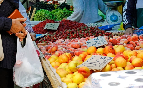 Coupe Fruits Bazar — Photo