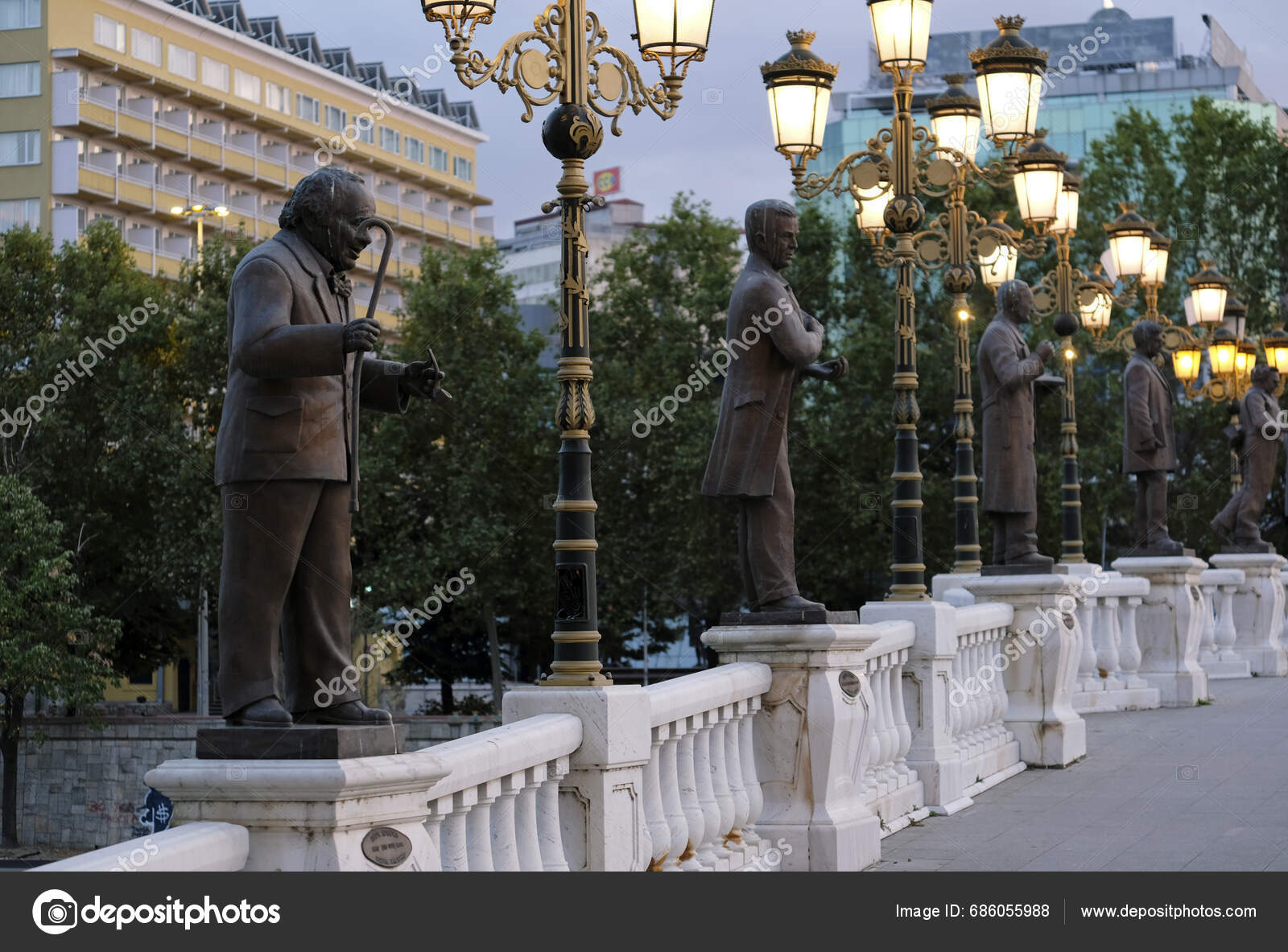Skopje North Macedonia September 2023 Numerous Streetlights Statues Art