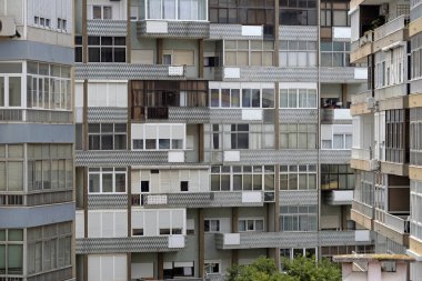 Lizbon, Portekiz 'de yoğun nüfuslu bir bölgenin cephesi
