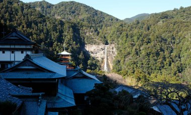 Kumano Nachi Taisha Tapınağı Kii-Katsuura, Japonya yakınlarında.