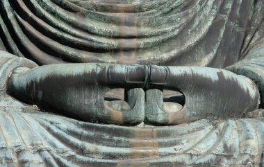 Japonya, Kamakura 'da Büyük Buda' nın ellerine yakın çekim