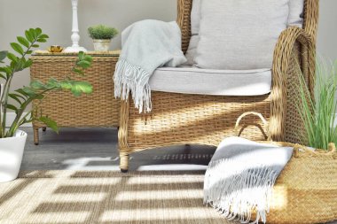 Terasta modern konforlu alan.