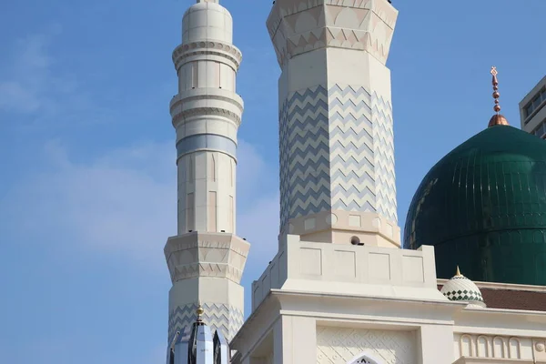 Mosque Dome Twin Tower — Stock Photo, Image