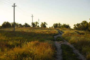 Altın Gün batımı Göle Yansıtılıyor