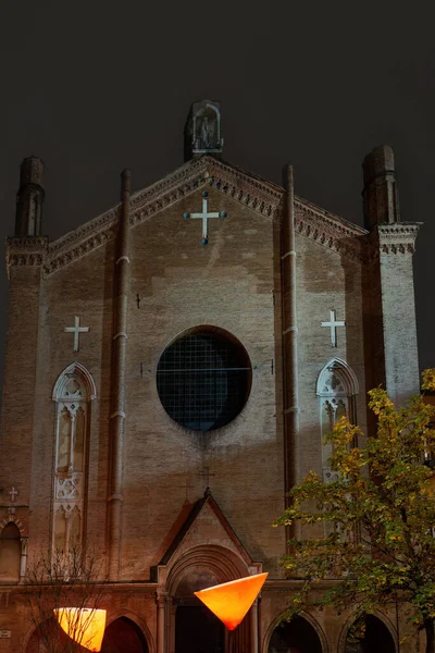 Bologna Italien Låg Vinkel Syn Basilikan San Giacomo Maggiore Fasad — Stockfoto