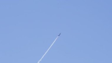 HAF Helenik Hava Kuvvetleri F-16C Blok 52 artı savaş uçağı 28 Ekim 'de düzenlenen Ulusal Oxi Günü geçit töreninde Yunanistan' ın Selanik kentinde yüksek hızda uçuş gösterisi yapıyor..