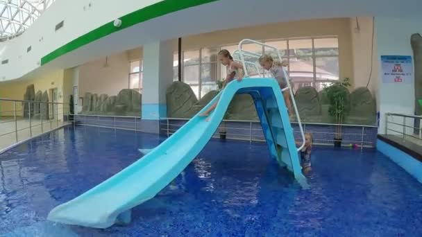 Little Girls Sliding Water Slide High Quality Footage — Stock Video