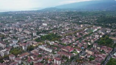 Sukhumi şehri insansız hava aracı görüntüleri. Yüksek kalite 4k görüntü