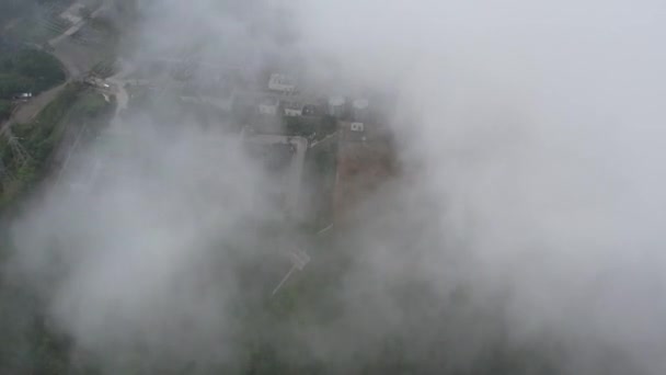 Usina Térmica Vulcão Meio Selva Vapor Sobe Grandes Tubos Turbinas — Vídeo de Stock