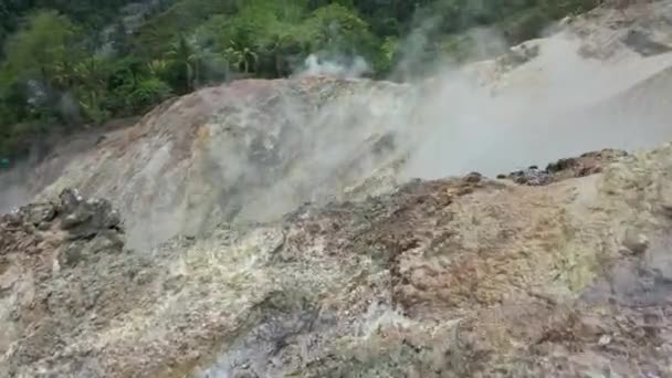 White Fumes Volcanic Gas Emerge Slopes Volcano Tropical Island Covered — Stock Video