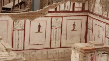 Türkiye 'nin Efes antik kentinde yaşayan varlıklı vatandaşların yaşadığı villalar. Yüksek kalite 4k görüntü