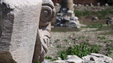 Artemis tapınağının kalıntıları antik dünyanın bir harikasıdır. Yüksek kalite 4k görüntü