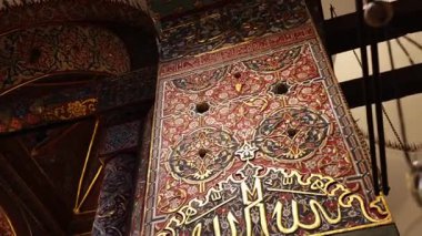 Türkiye 'nin Konya kentindeki Mevlana Müzesi. Yüksek kalite 4k görüntü