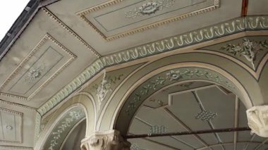 Türkiye 'nin Konya kentindeki Mevlana Müzesi. Yüksek kalite 4k görüntü