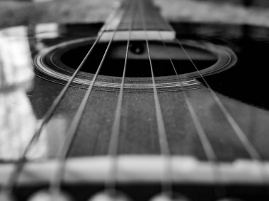 akustik gitar ve gitar