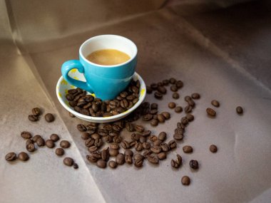 kahve ve kahve çekirdekleri