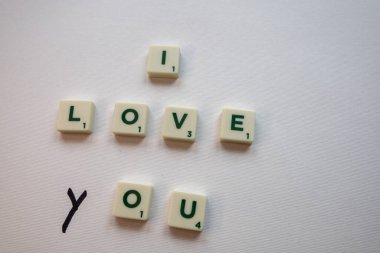 Bloklarda yazılı halini seviyorum.