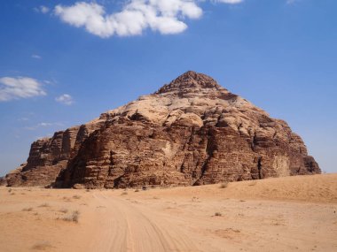 Antik Petra şehrinin kayası
