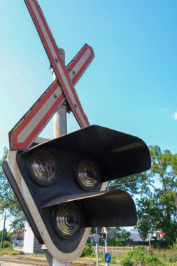 Bir trafik ışığının görüntüsünü kapat