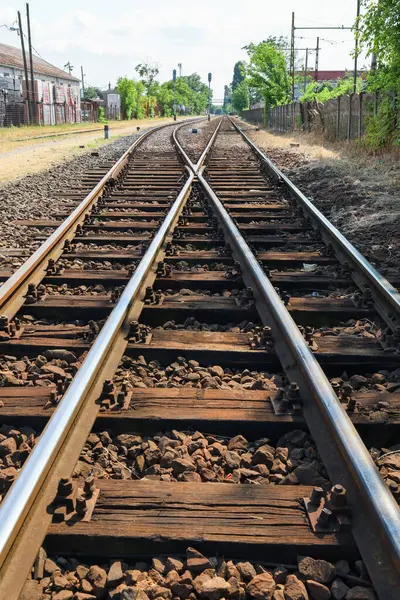 Kırsal kesimdeki demiryolu.