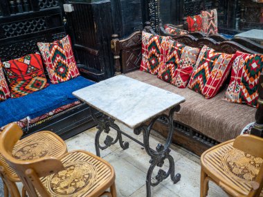 Geleneksel Türk restoranının içi