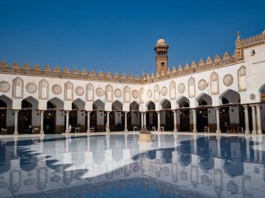 Camiinin güzel manzarası, Abu Dabi, Birleşik Arap Emirlikleri..