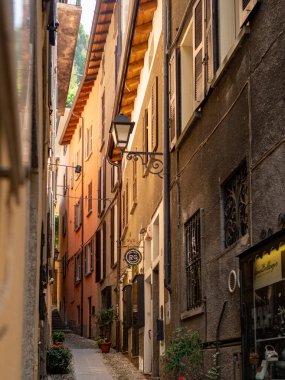 sokak girona, İspanya