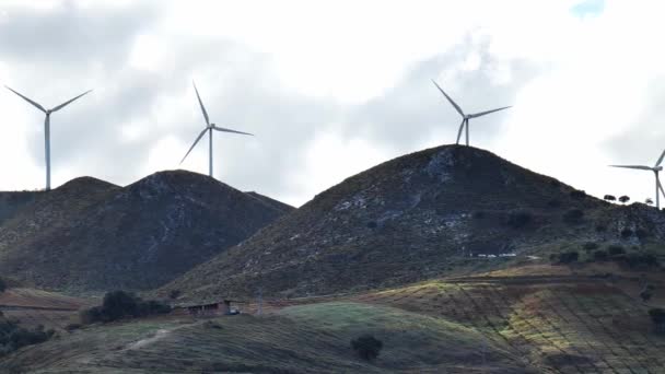 Ветряная Мельница Действии Генерируя Зеленую Энергию Помощью Энергии Ветра — стоковое видео