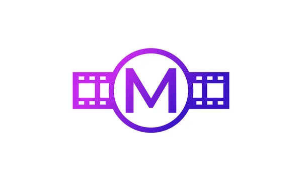 首字母M圈与卷轴条纹电影带制作电影制片厂标志灵感 — 图库矢量图片